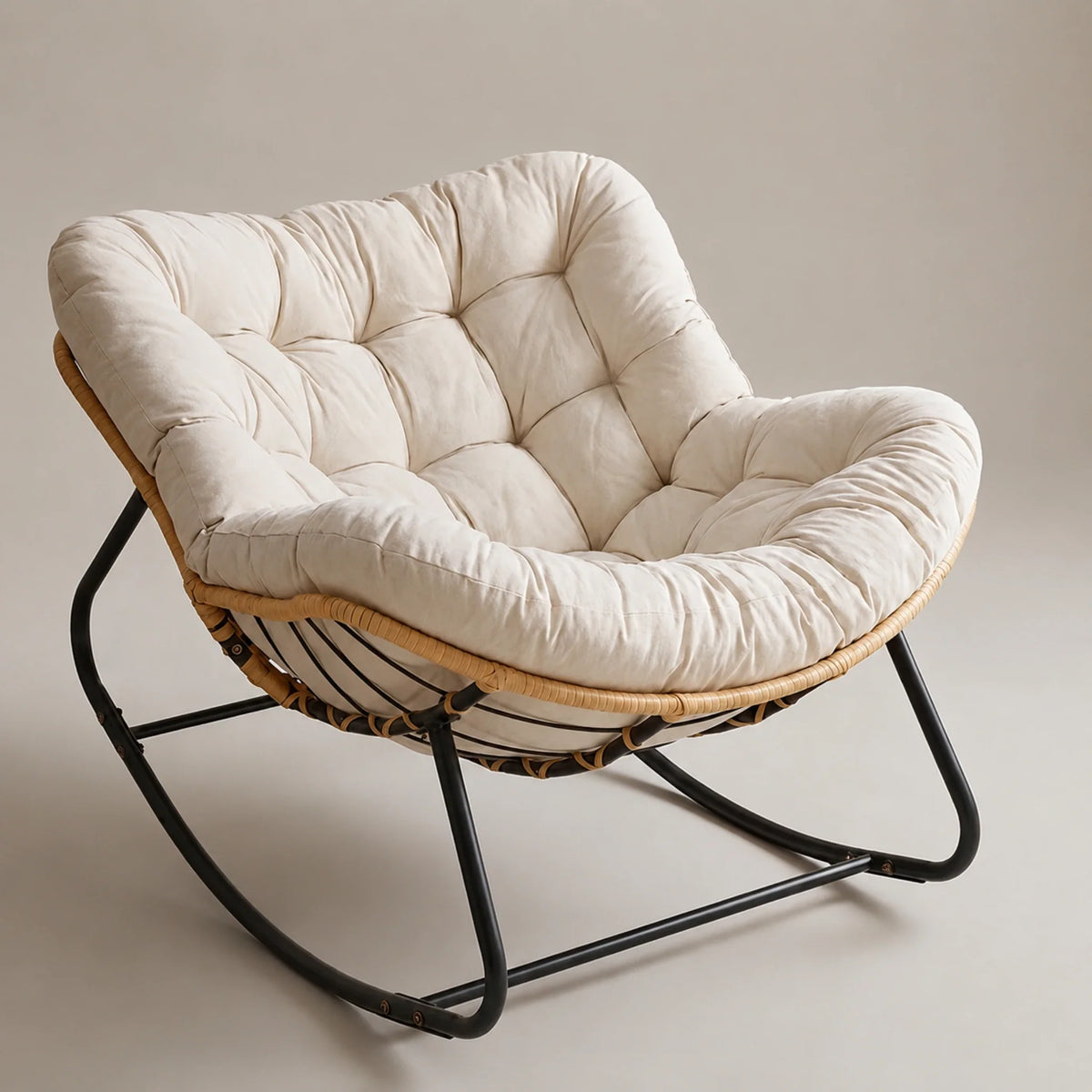 Fauteuil à bascule BRUMEL, vue produit sur fond neutre, coloris beige